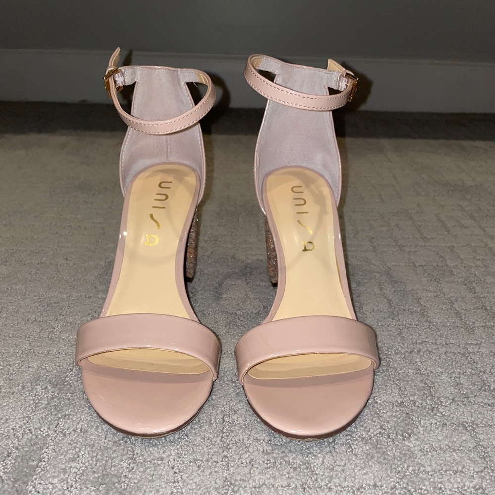 Light Pink High Heels With Sparkle Heel Gem